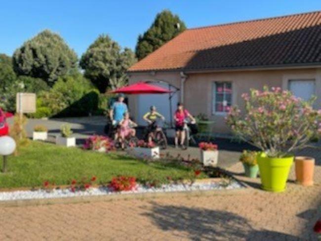 Hotel Saint Odilon Cluny Bagian luar foto