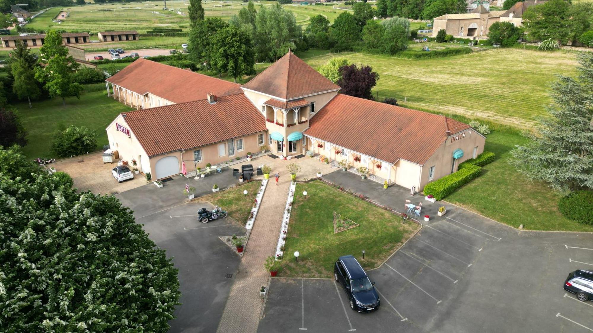Hotel Saint Odilon Cluny Bagian luar foto